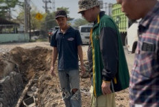 Genangan Air Segera Teratasi, Bupati OKU Pantau Langsung Proyek Drainase di Jalinsum