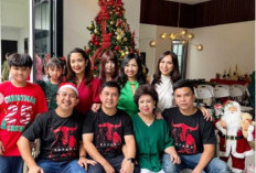 Pulang ke Bandung Saat Natal, Augie Fantinus Kumpul Keluarga hingga 50 Orang
