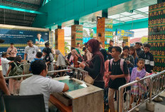 Stasiun Kertapati Masih Dipadati Penumpang