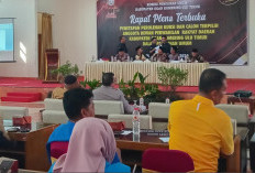 Tetapkan Anggota DPRD OKU Timur Periode 2024-2029. 