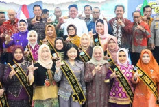 Sheila Noberta Kembali Dikukuhkan sebagai Bunda Literasi OKU Timur 2025–2030