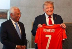 Cristiano Ronaldo Kirim Pesan Damai ke Trump dLewat Jersey