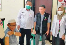 Jelang Pemberangkatan CJH Zona OKU Diberi Vaksin
