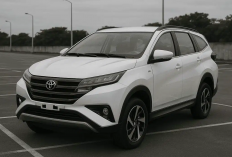 SUV Keluarga Favorit 2025, Intip Fitur Canggih Toyota Rush! 