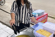 Dulu Pedangdut Terkenal, Kini Jelita Bahar Rela Jualan Risol di Pinggir Jalan