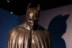 Batman Cetak Sejarah, Superhero Pertama di Hollywood Walk of Fame