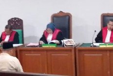 Mantan Kades Lirik Dituntut 5 Tahun