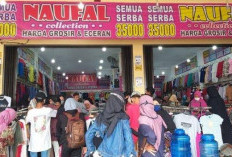 Toko Pakaian Serba Rp35 Ribu Diserbu Warga