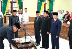 Iwan Setiawan Resmi Dilantik Jadi Sekwan DPRD OKU