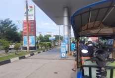 Kelangkaan BBM di OKU Akibat Keterlambatan Pengiriman