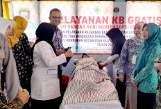 Peringati HKS 2024, DPPKB Kabupaten OKU Gelar Layanan KB Gratis di Ulu Ogan