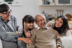 Tetap Aktif dan Bebas Nyeri: Rahasia Menjaga Sendi Sehat di Usia Lanjut