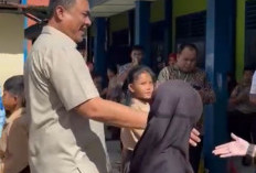 Kunjungi SDN 03 Muaradua, Tegaskan Komitmen Tingkatkan Pendidikan