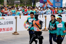 China Akan Gelar Kompetisi Arena Robot Humanoid Pertama