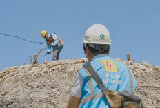 149 Keluarga di Noemuke NTT Kini Nikmati Listrik PLN 24 Jam, Membuka Harapan Baru !