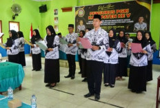 Ketua PGRI OKU Selatan Lantik Pengurus Baru, Tekankan Solidaritas Guru