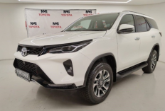 Harga Mulai Rp582 Juta, Ini Fitur Mewah Toyota Fortuner 2025!