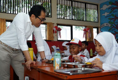 Wamenperin: Makan Bergizi Gratis Dongkrak Industri Kecil Menengah