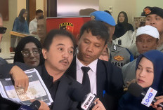 Perkara Khusus Kasus Ijazah Jokowi Dibeberkan Roy Suryo dan Rismon