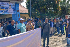 Massa Tolak Kenaikan Tarif PDAM