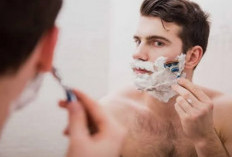 Tips Mudah Mengurangi Kesan Kumis Tebal Tanpa Menghilangkannya