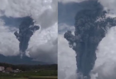 Gunung Merapi Erupsi