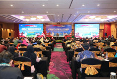 ATR/BPN Sampaikan Peran Strategis Staf Tata Usaha sebagai Pengawas Internal