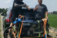 Motor Tua Terbakar, Dapat Bantuan Tak Terduga dari Influencer Spanyol