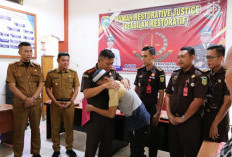 Kejari OKU Bebaskan Tukang Ojek Diduga Penadah HP Curian