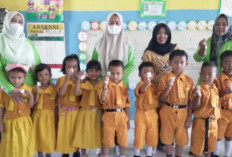 Turunkan Angka Cacingan, Bagikan Obat Cacing Kepada Siswa