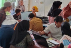 SMAN 1 OKU Diserbu Pendaftar, Input Data Salah, Sinyal Lemah Jadi Kendala