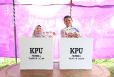 Coblos Bersama Istri, Keliling Tinjau TPS