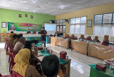 Kejari OKU Berikan Edukasi Hukum kepada 30 Kepala Sekolah SMP