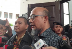 Novel Baswedan Desak Firli Bahuri Segera Ditahan