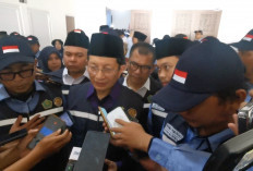 Petugas Haji Lakukan Pembersihan Diri ketika Tiba di Tanah Suci