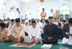 Shalat Idul Adha di Masjid Islamic Center Baturaja, Teddy; Sarana Muhasabah Diri