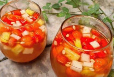 Resep Es Buah Jadul Segar, Minuman Nostalgia untuk Buka Puasa