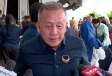 MKD Siap Sidangkan Sahroni dan Nafa Urbach