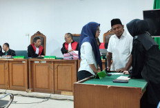 Mantan Kades Divonis 4 Tahun