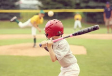 Melatih Ketangkasan Anak dengan Bermain Kasti atau Baseball   