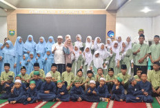 Bupati OKU Rutin Undang Anak Yatim dan Santri