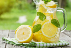 4 Manfaat Luar Biasa Minum Air Lemon Setiap Pagi