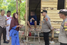 Miris! Seorang Anak di Prabumulih Tega Pasung Ibunya di Pondok Kebun