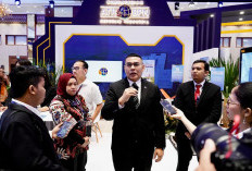 Wamen ATR/BPN Ossy Dermawan Tinjau Booth di ICI 2025