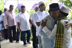 5 Etika Penting Saat Mengunjungi Orang Pulang dari Haji