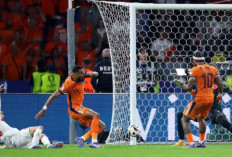 Belanda vs Turki : 2-1