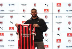 Kyle Walker Resmi Bergabung AC Milan