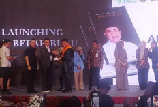 Buku Politik Akar Rumput Herman Deru Dilaunching