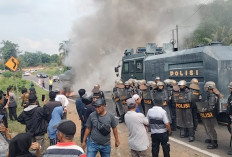 Pilkada Empat Lawang Memanas, Tak Terima KPU Tetapkan 1 Paslon Massa Bakar Ban