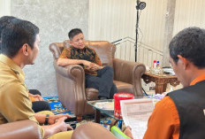 Sensus Ekonomi 2026 Resmi Dimulai di OKU Timur, Bupati Enos Jadi Responden Pertama